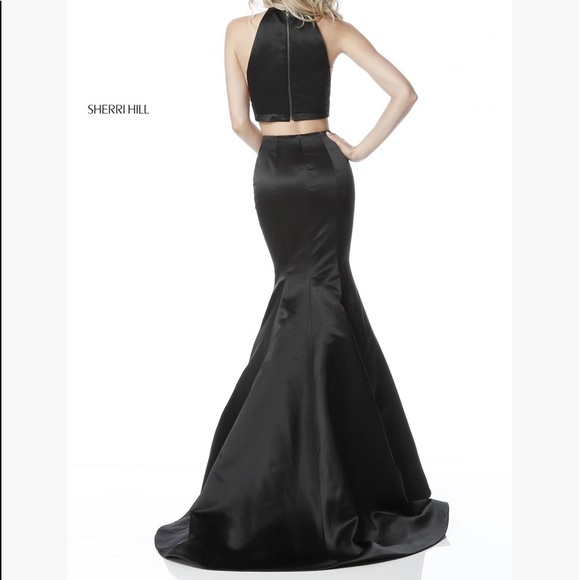 Sherri Hill 2018 Formal Dress - Picture 4 of 4